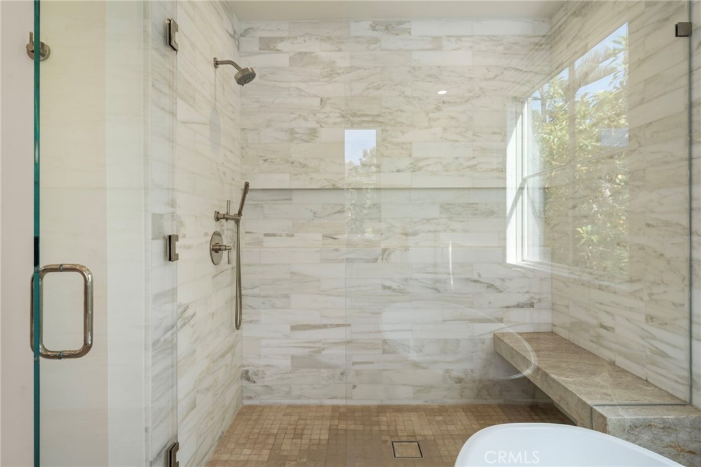 226 Poinsettia Avenue, Corona Del Mar CA 92625 - photo 39