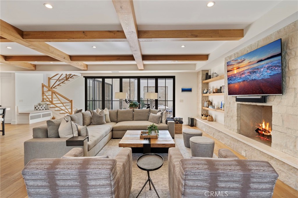 226 Poinsettia Avenue, Corona Del Mar CA 92625 - photo 13