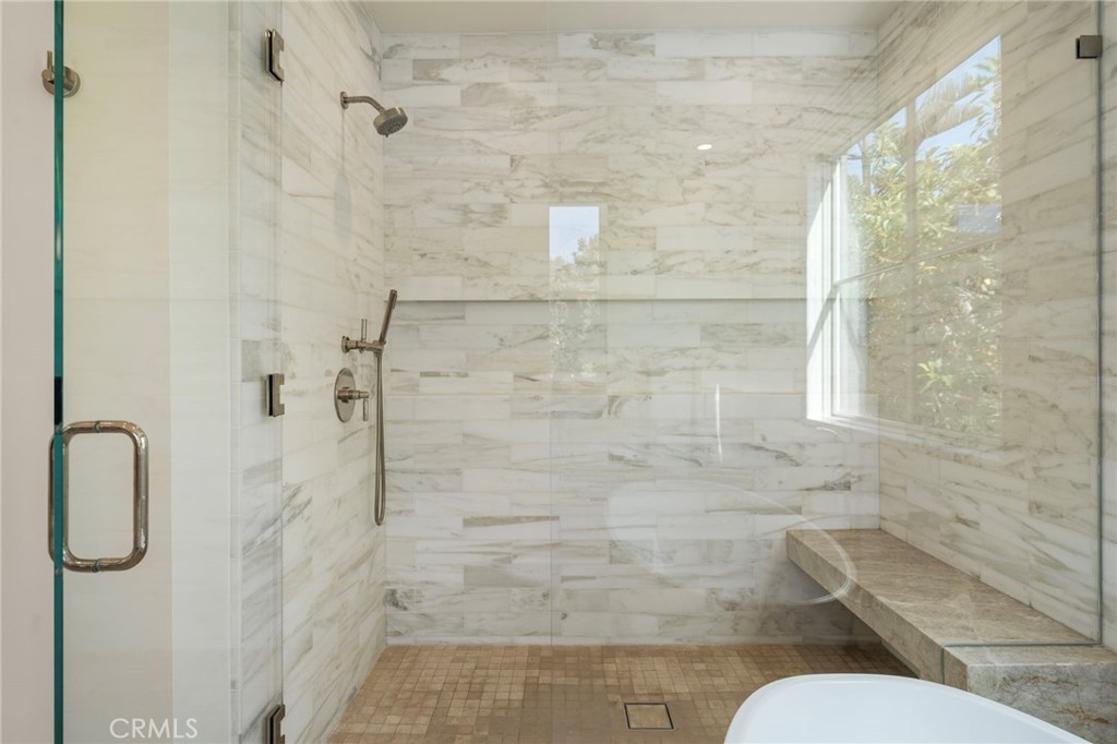 226 Poinsettia Avenue, Corona Del Mar CA 92625 - photo 39