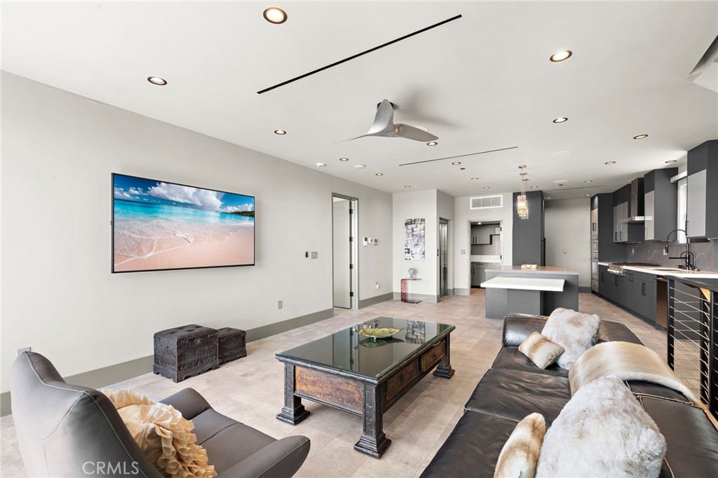 228 Hazel Drive, Corona Del Mar CA 92625 - photo 15