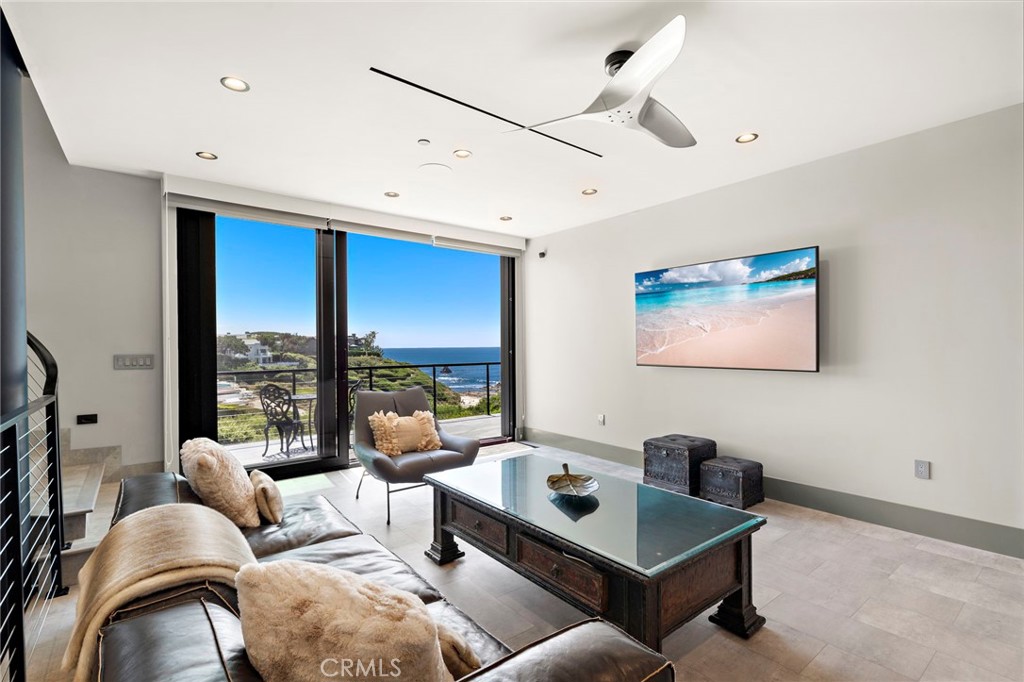 228 Hazel Drive, Corona Del Mar CA 92625 - photo 16