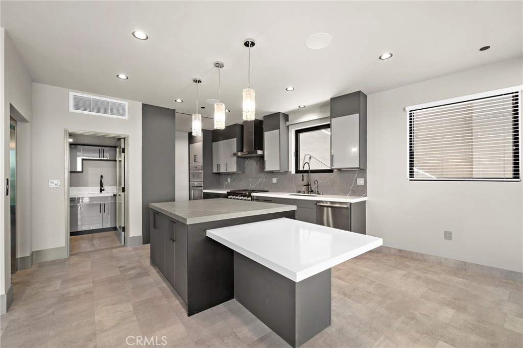 228 Hazel Drive, Corona Del Mar CA 92625 - photo 18