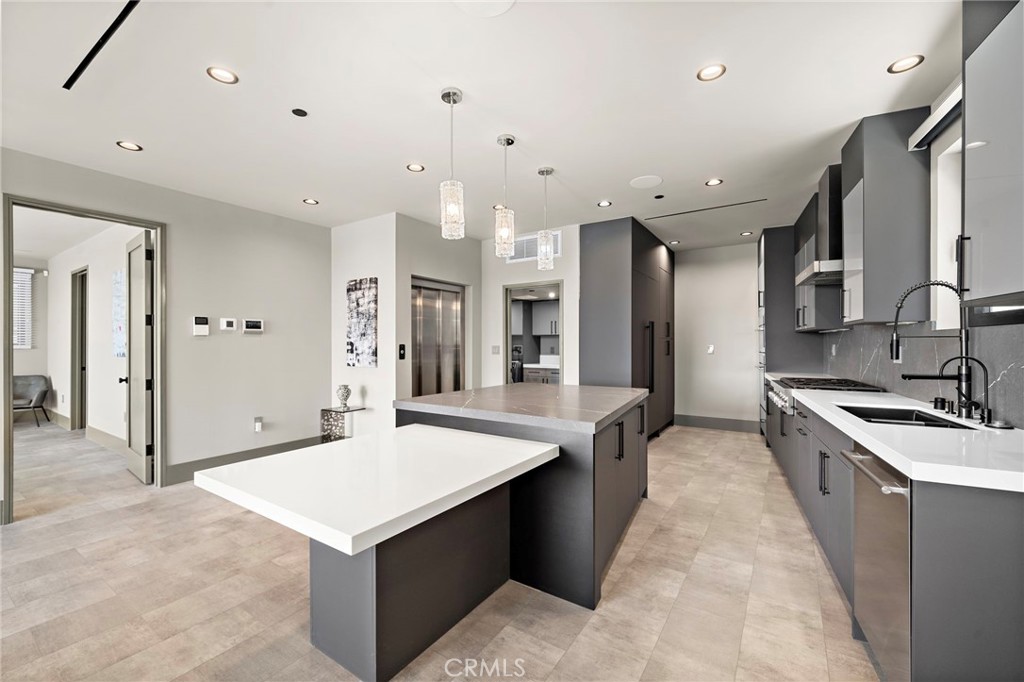 228 Hazel Drive, Corona Del Mar CA 92625 - photo 19