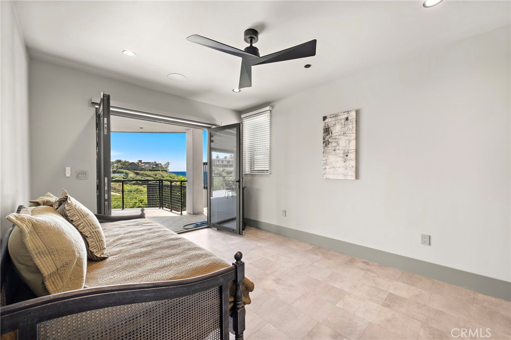 228 Hazel Drive, Corona Del Mar CA 92625 - photo 33