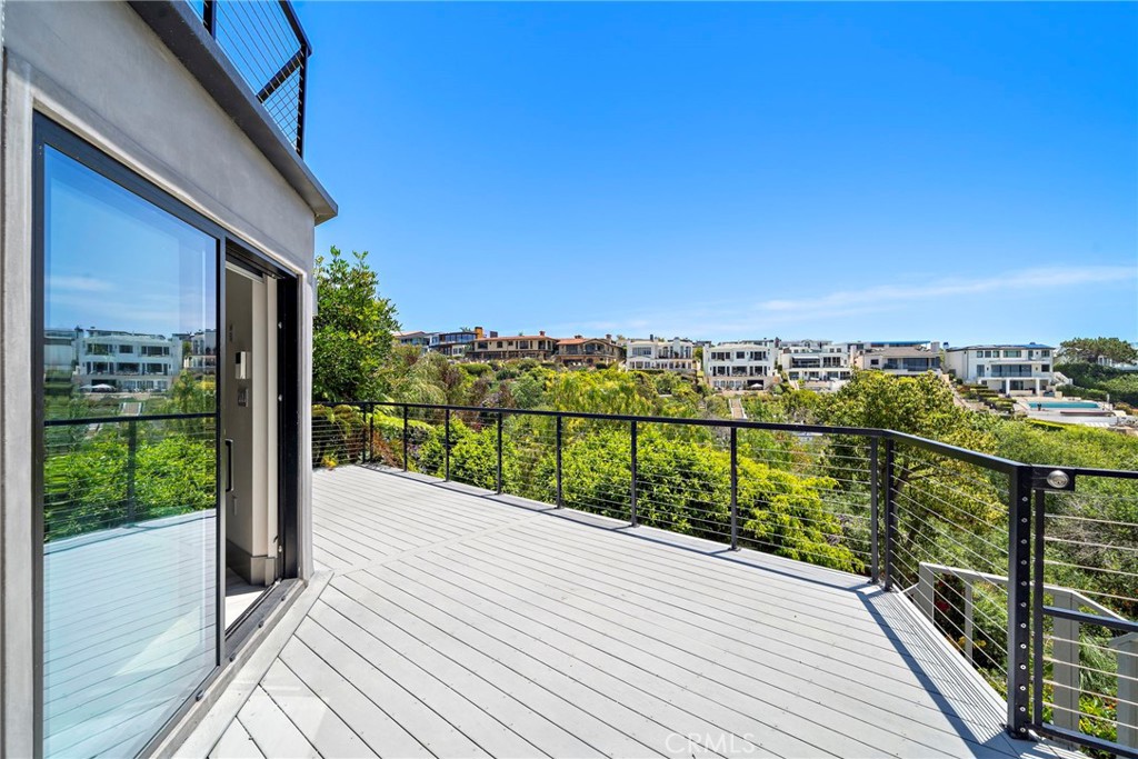 228 Hazel Drive, Corona Del Mar CA 92625 - photo 35