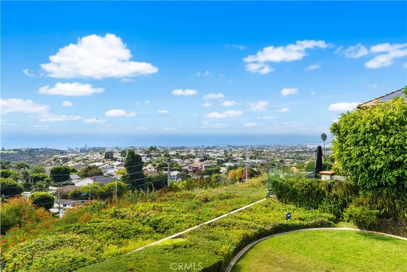 23 San Mateo Way, Corona Del Mar, CA 92625