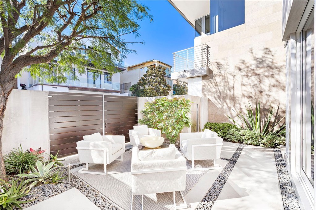 232 Hazel, Corona Del Mar CA 92625 - photo 19