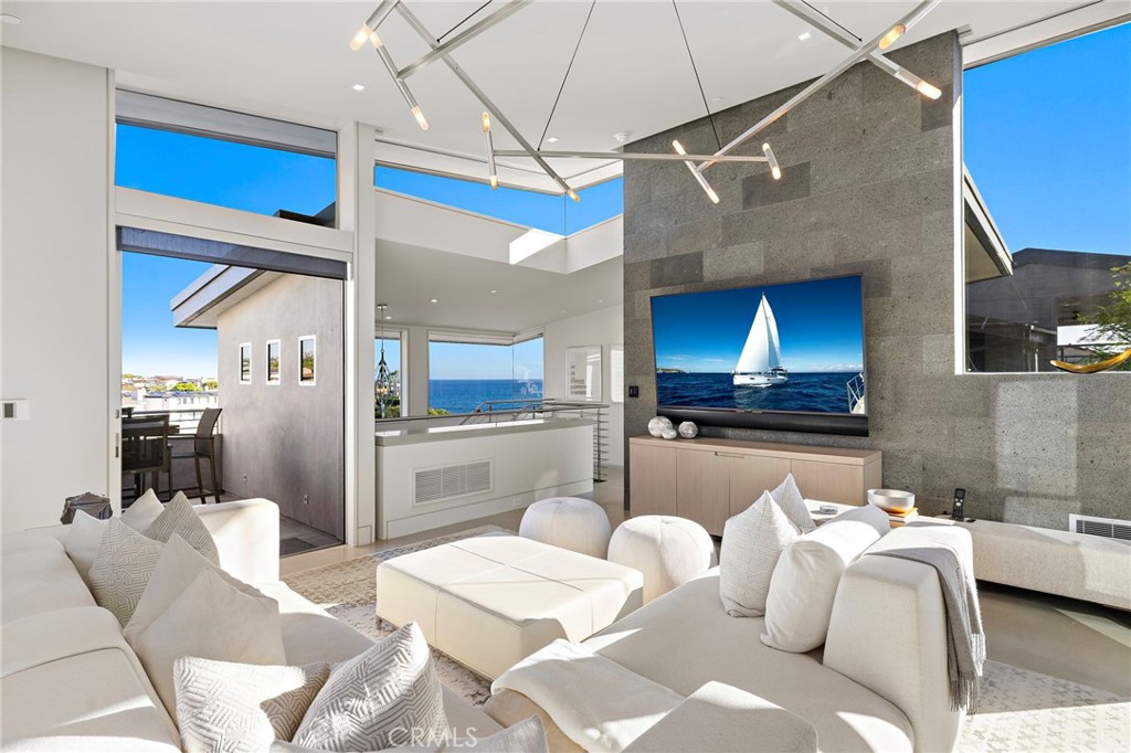 232 Hazel, Corona Del Mar CA 92625 - photo 25