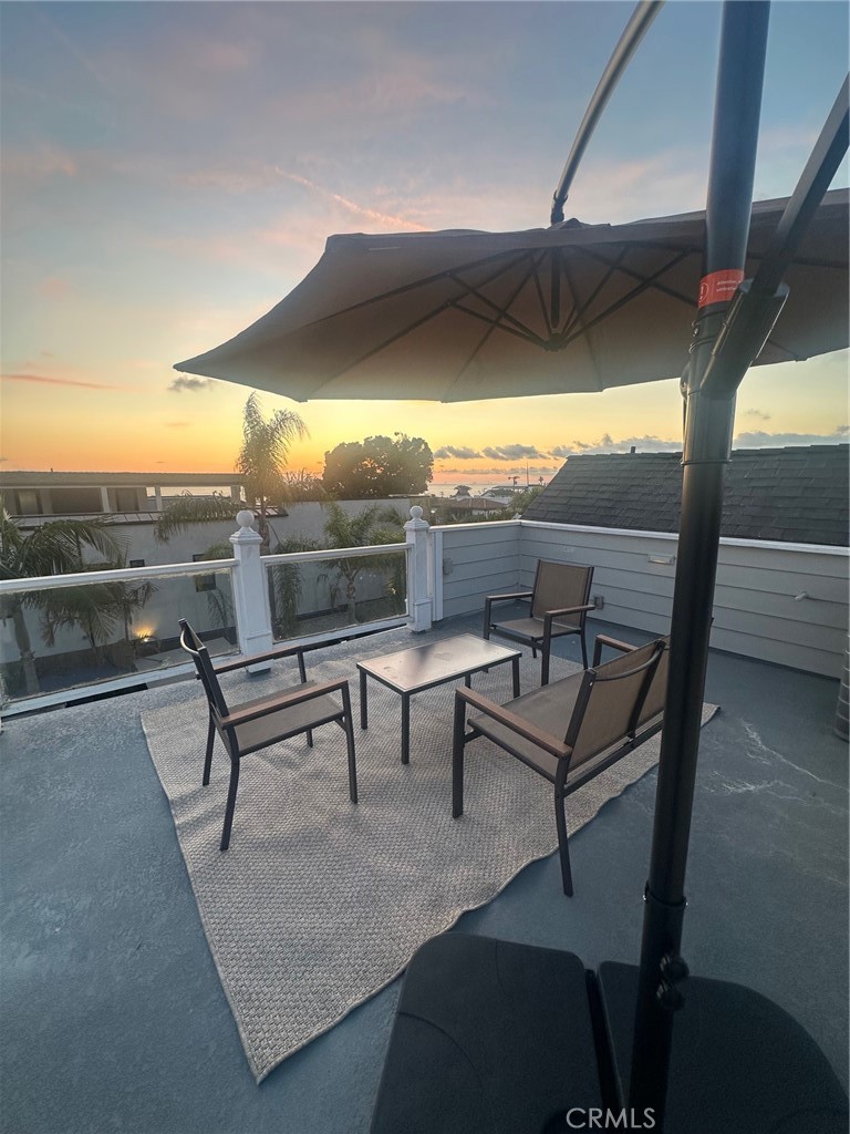 Rooftop deck with ocean views - 232 Jasmine, Corona Del Mar CA 92625 - photo 20