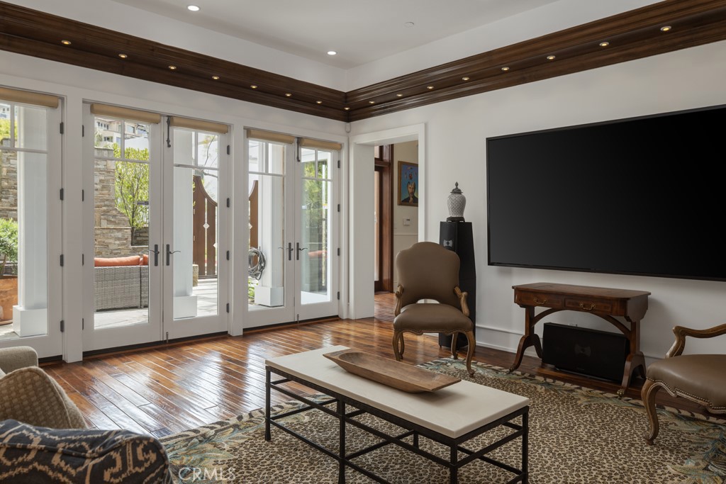 2323 Bayside Drive, Corona Del Mar CA 92625 - photo 20