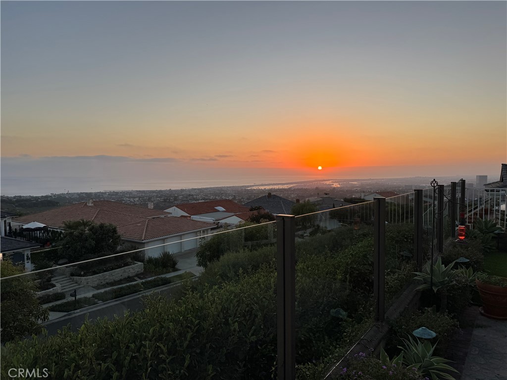 25 Cambria, Corona Del Mar CA 92625 - photo 4