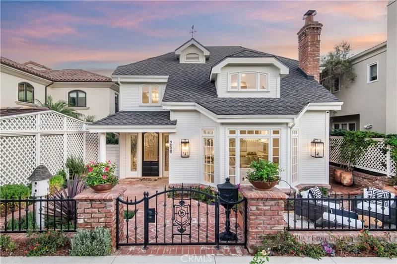 250 Poppy Avenue, Corona Del Mar