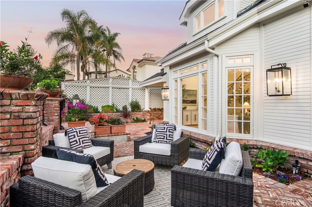 250 Poppy Avenue, Corona Del Mar CA 92625 - photo 3