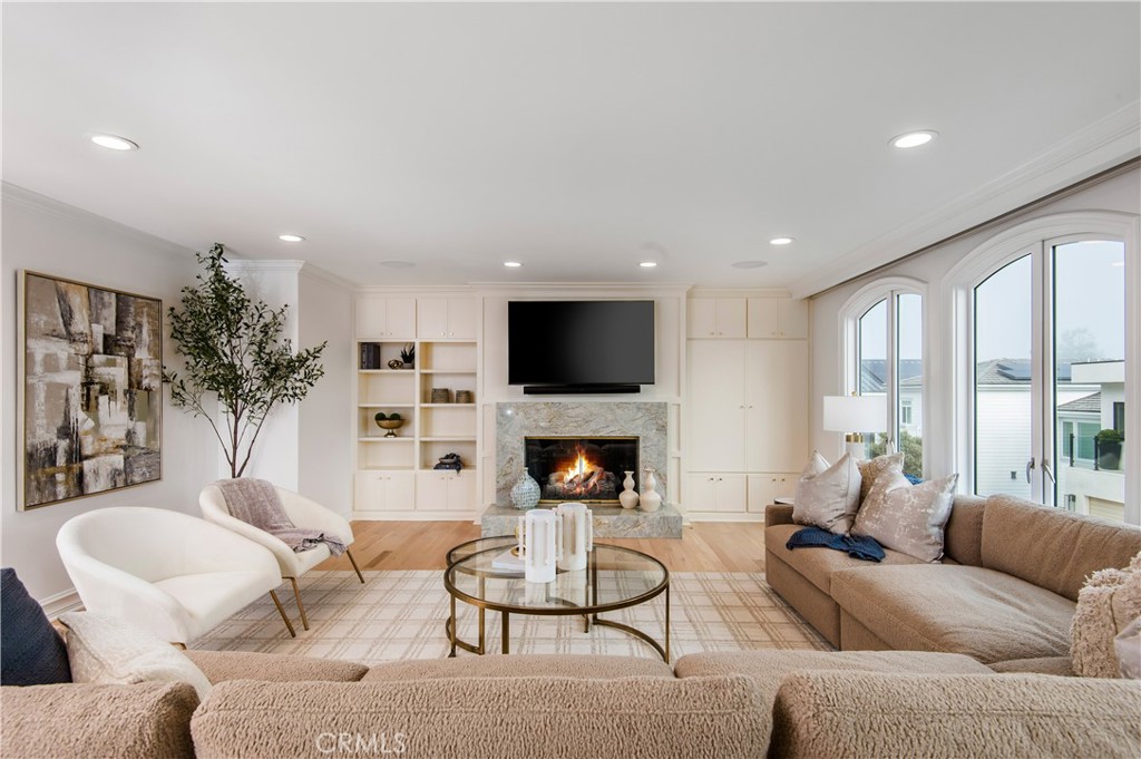 250 Poppy Avenue, Corona Del Mar CA 92625 - photo 11
