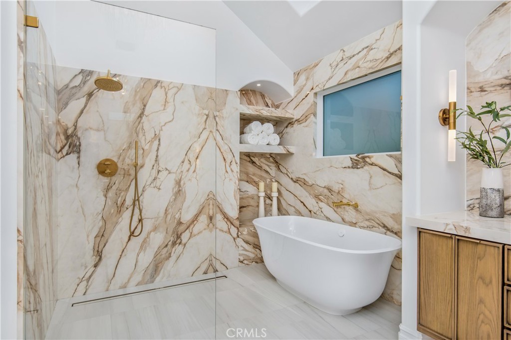 250 Poppy Avenue, Corona Del Mar CA 92625 - photo 31