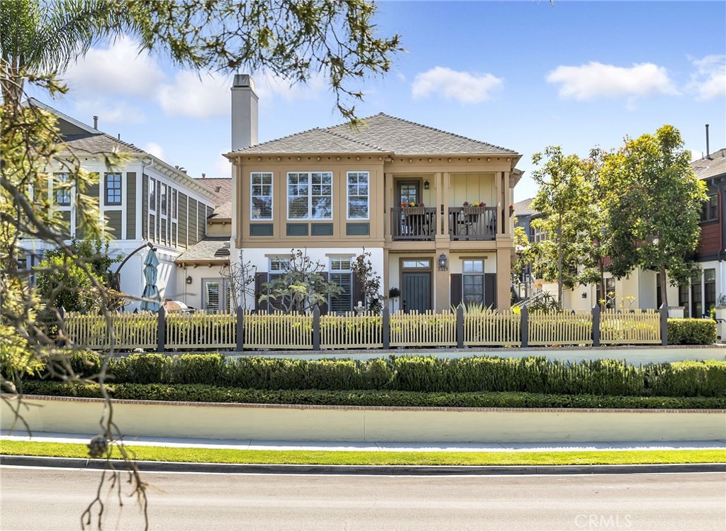 2519 Bungalow Place, Corona Del Mar CA 92625 - photo 1