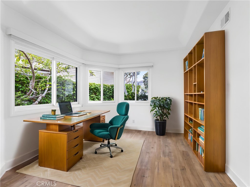 Virtually Staged - 2521 Point Del Mar, Corona Del Mar CA 92625 - photo 13