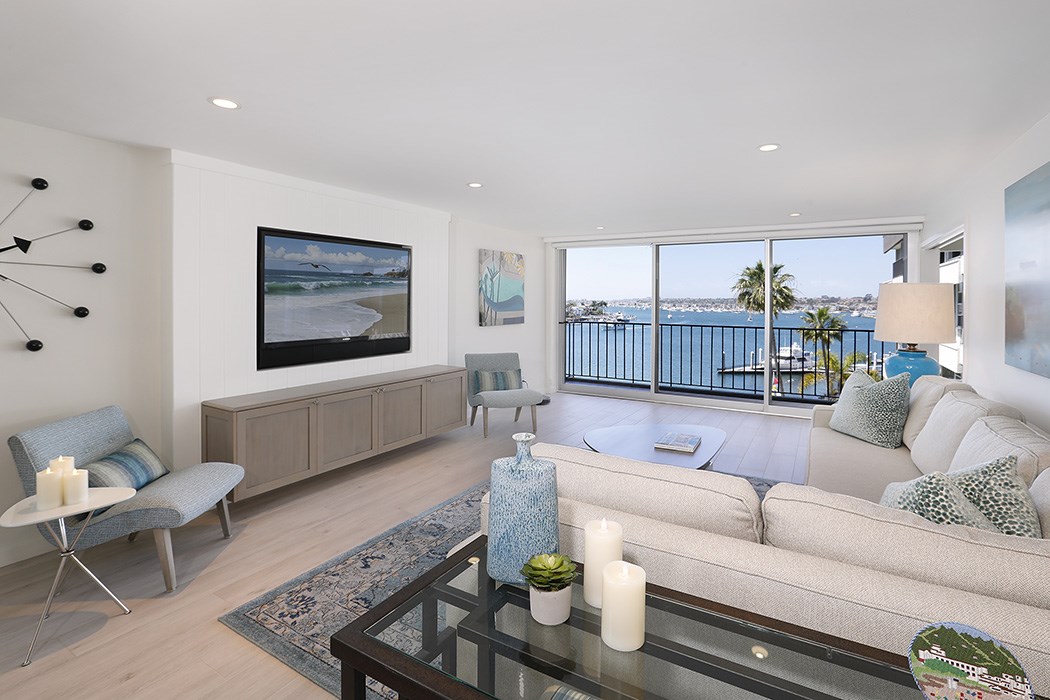 2525 Ocean Boulevard 5D, Corona Del Mar CA 92625 - photo 1
