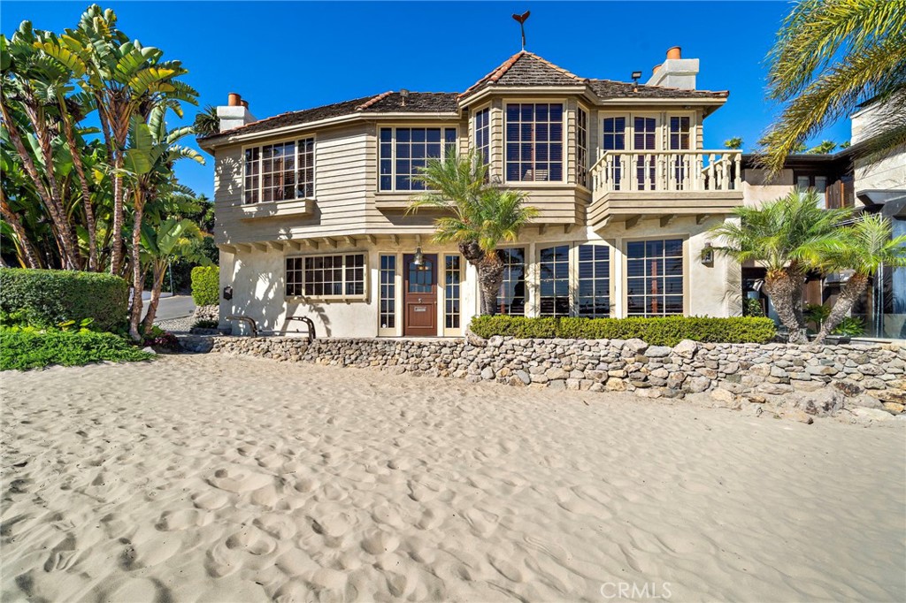 Front facing home directly on sand - 2600 Cove Street, Corona Del Mar CA 92625 - photo 1