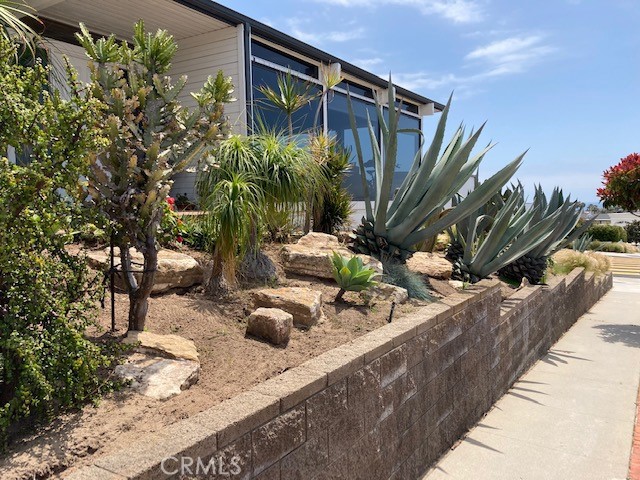 2700 Harbor View Drive, Corona Del Mar CA 92625 - photo 1