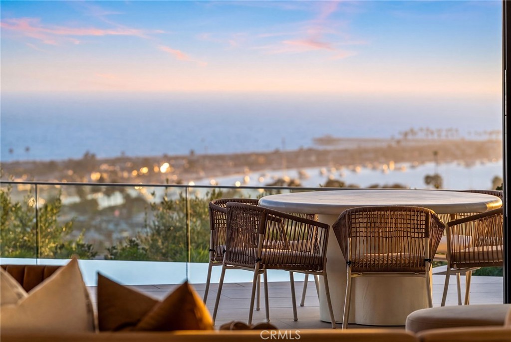2711 Ebbtide Road, Corona Del Mar CA 92625 - photo 15