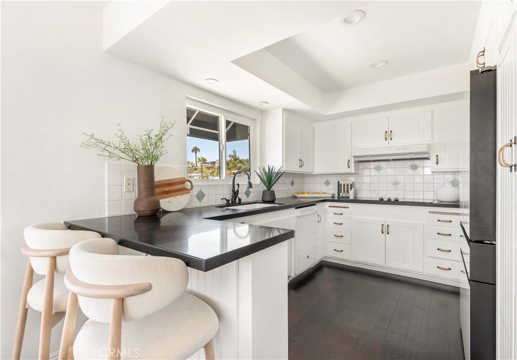2712 Shell Street, Corona Del Mar CA 92625 - photo 13