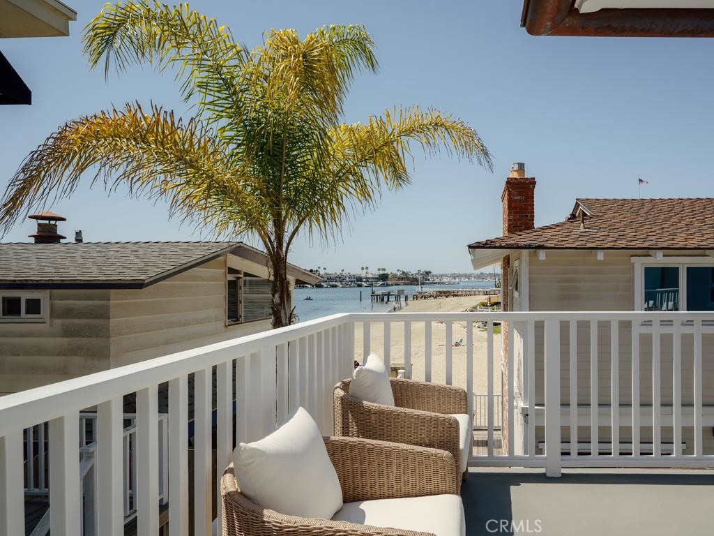 2715 Cove, Corona Del Mar CA 92625 - photo 5