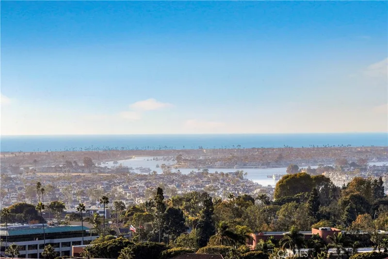 2720 Pebble, Corona Del Mar, CA 92625