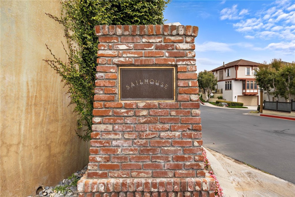 2741 Bungalow, Corona Del Mar CA 92625 - photo 28