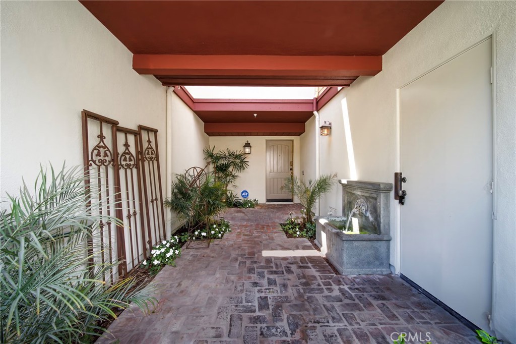 2741 Bungalow Place, Corona Del Mar CA 92625 - photo 1