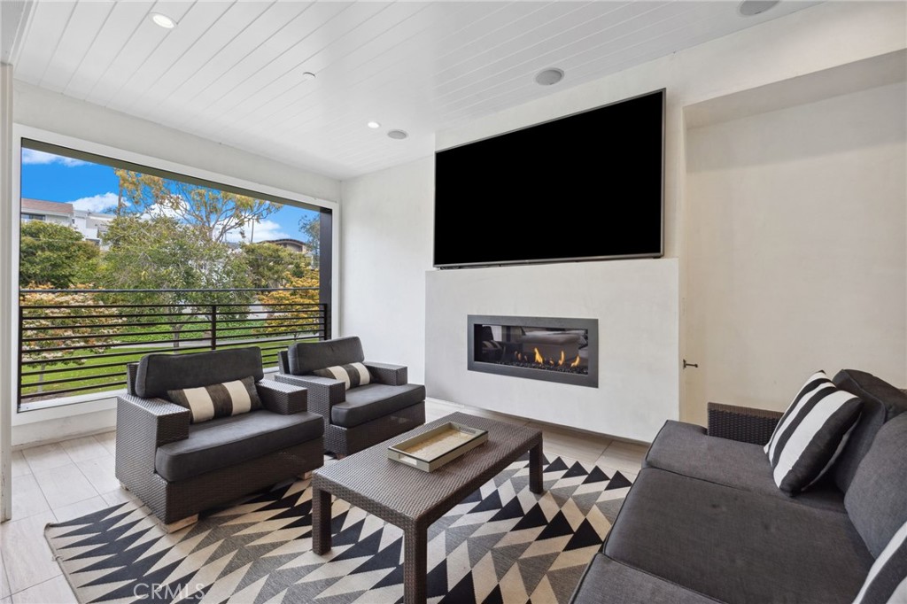 2801 Bayside Drive, Corona Del Mar CA 92625 - photo 5