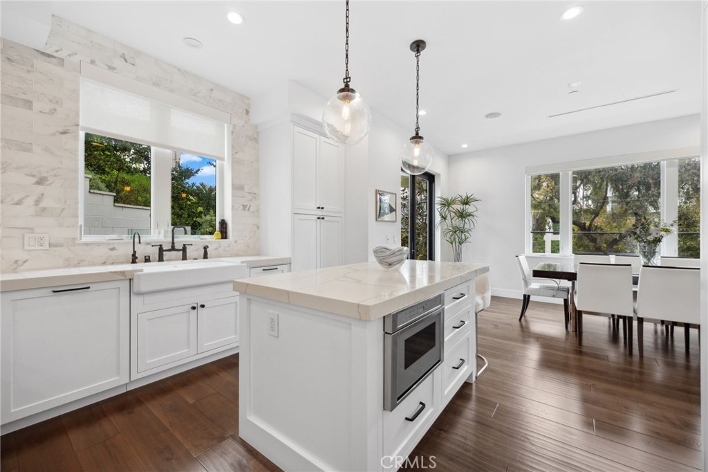 2801 Bayside Drive, Corona Del Mar CA 92625 - photo 10