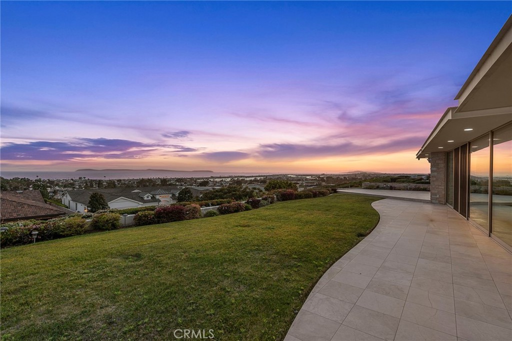 2801 Setting Sun, Corona Del Mar CA 92625 - photo 2