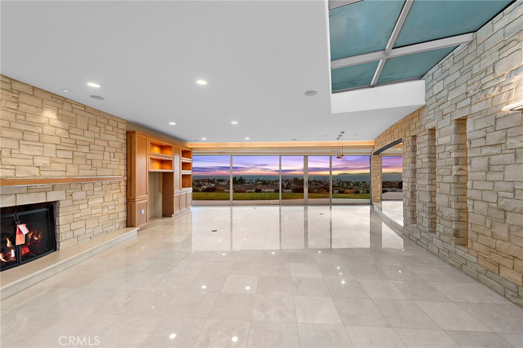 2801 Setting Sun, Corona Del Mar CA 92625 - photo 6