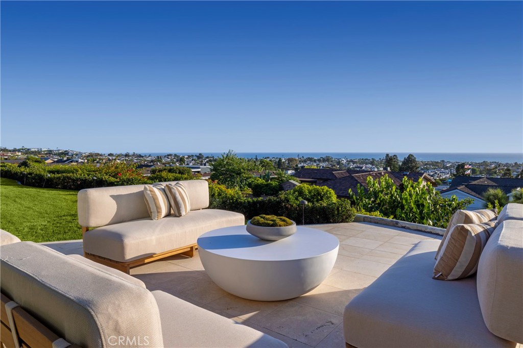 2801 Setting Sun, Corona Del Mar CA 92625 - photo 3