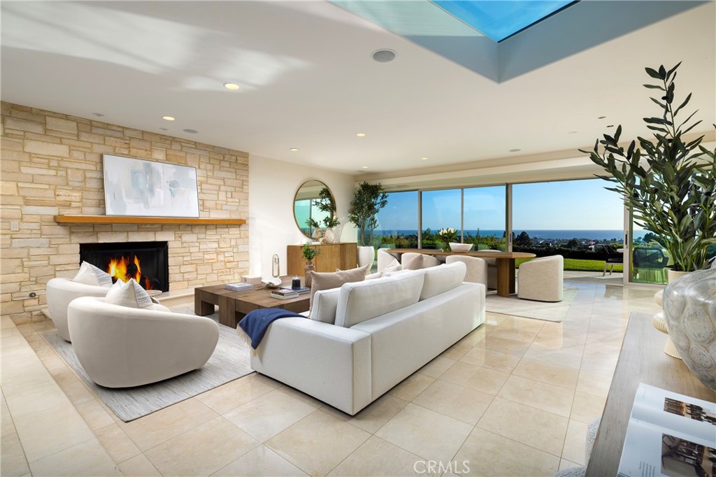 2801 Setting Sun, Corona Del Mar CA 92625 - photo 6