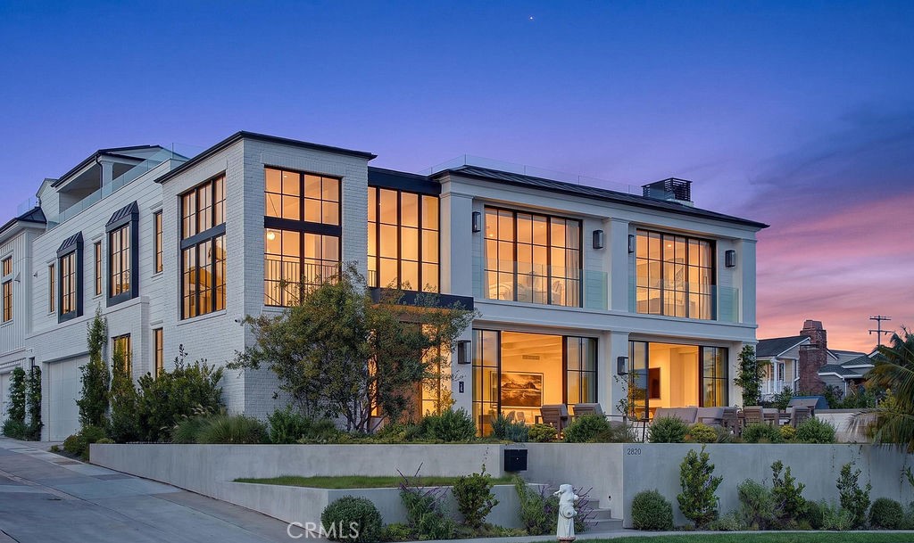 2820 Bayview, Corona Del Mar CA 92625 - photo 1