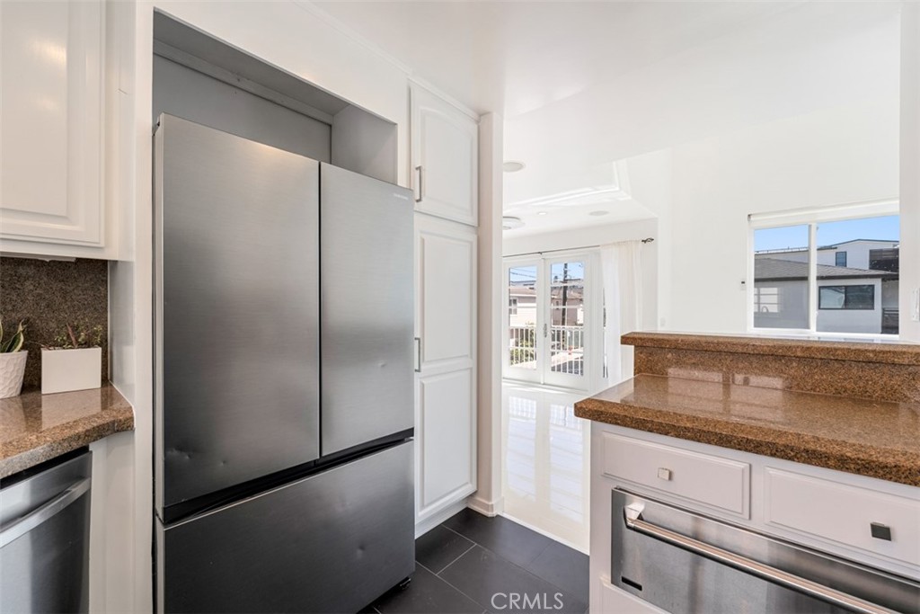 2830 2nd Avenue, Corona Del Mar CA 92625 - photo 14