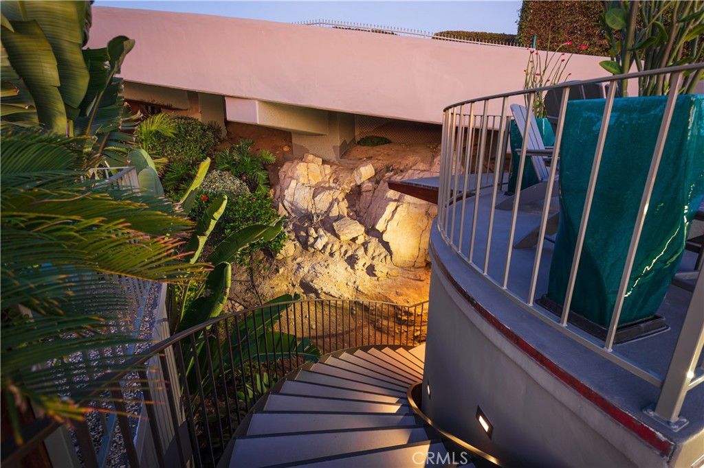 2901 Ocean Boulevard, Corona Del Mar CA 92625 - photo 3