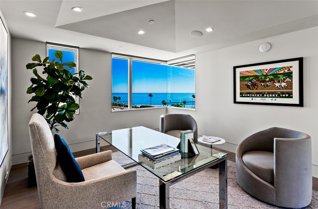 Upstairs Office / Bedroom - 2928 Ocean, Corona Del Mar CA 92625 - photo 45