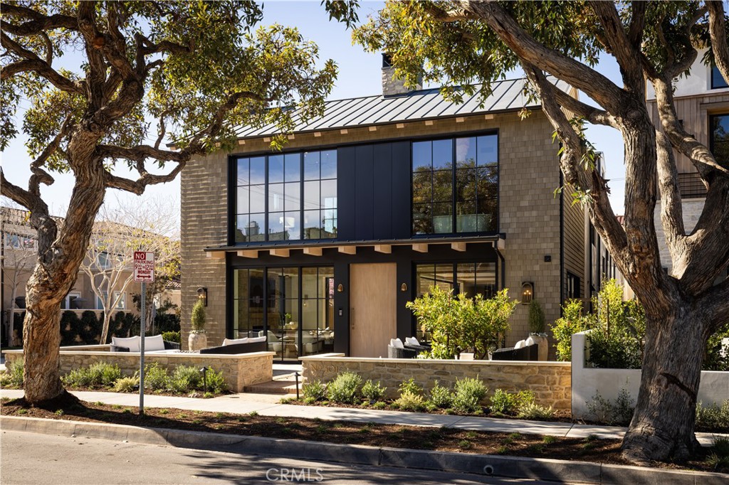 301 Jasmine, Corona Del Mar CA 92625 - photo 1