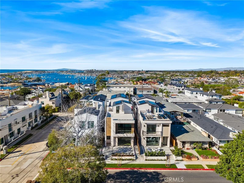 303.5 Fernleaf, Corona Del Mar, CA 92625