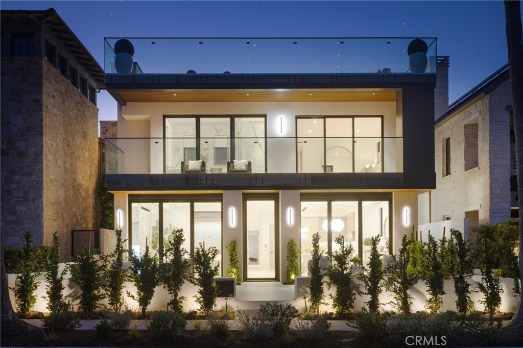 303 Goldenrod Avenue, Corona Del Mar CA 92625 - photo 1