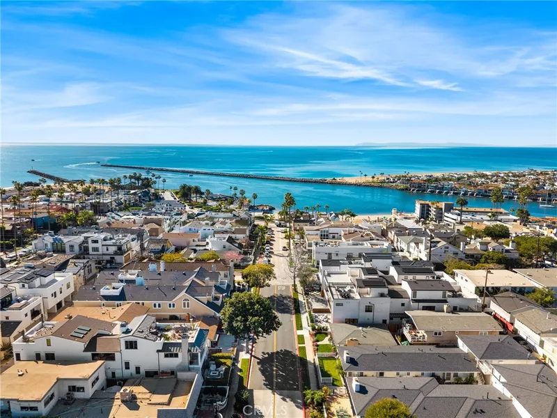 305.5 Fernleaf, Corona Del Mar, CA 92625