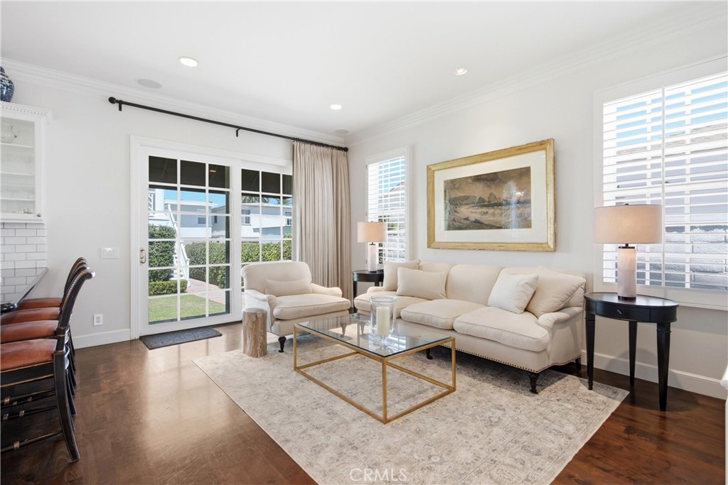 309 Marigold Avenue, Corona Del Mar CA 92625 - photo 8