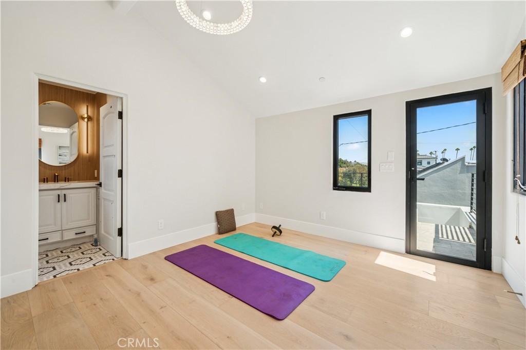 312 Carnation Avenue, Corona Del Mar CA 92625 - photo 22