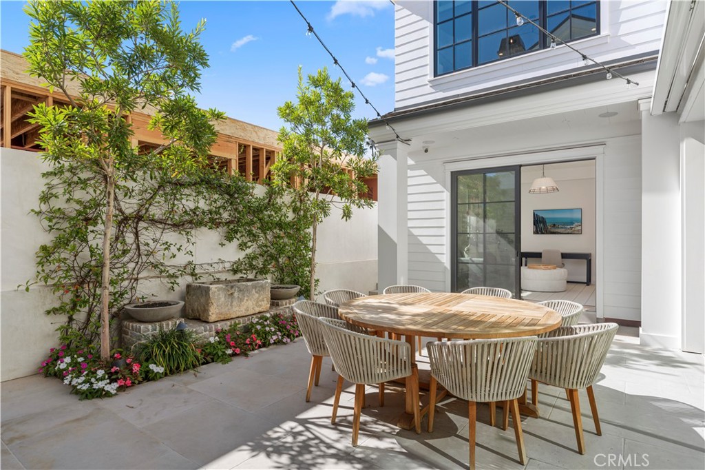 313 Heliotrope, Corona Del Mar CA 92625 - photo 13