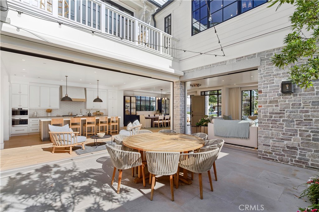 313 Heliotrope, Corona Del Mar CA 92625 - photo 14