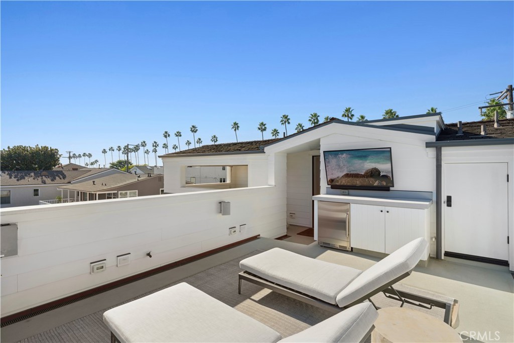313 Heliotrope, Corona Del Mar CA 92625 - photo 35