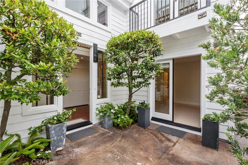 314 1/2 Larkspur Avenue, Corona Del Mar, CA 92625
